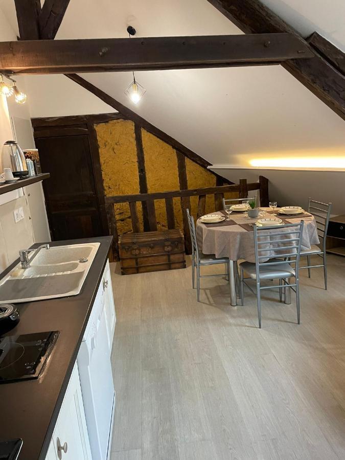 Appartement* Authentique Meuble Sarlat Coeur Ville المظهر الخارجي الصورة